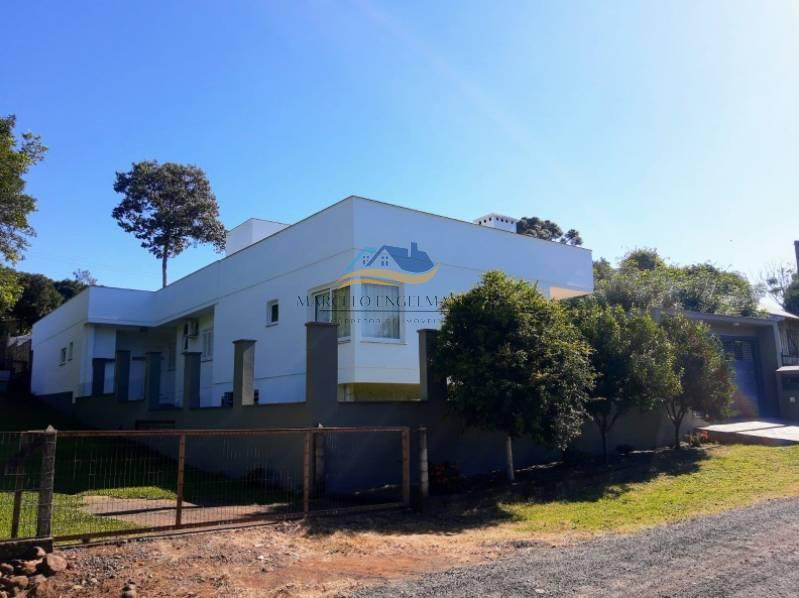 Casa moderna e semi-mobiliada em Dois Irmãos/RS - Marcelo Engelmann Corretor de Imóveis