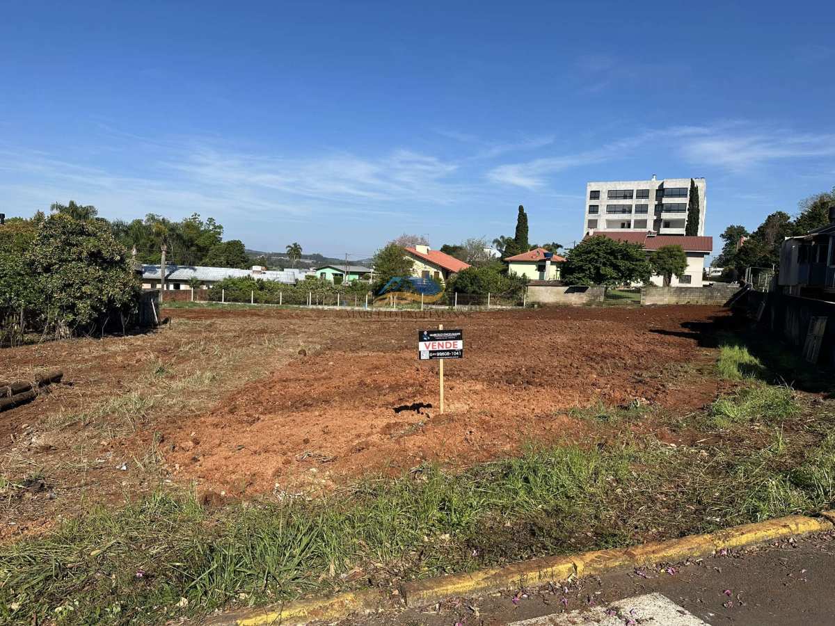 Terreno à venda em Dois Irmãos, Primavera, 2.756,41m²