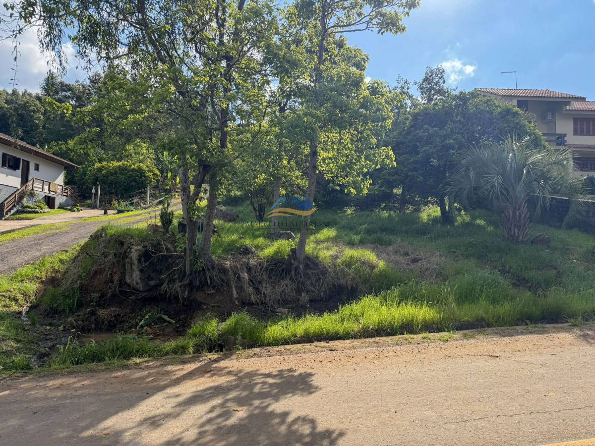 Terreno à venda em Dois Irmãos, Vale Direito, 520m²