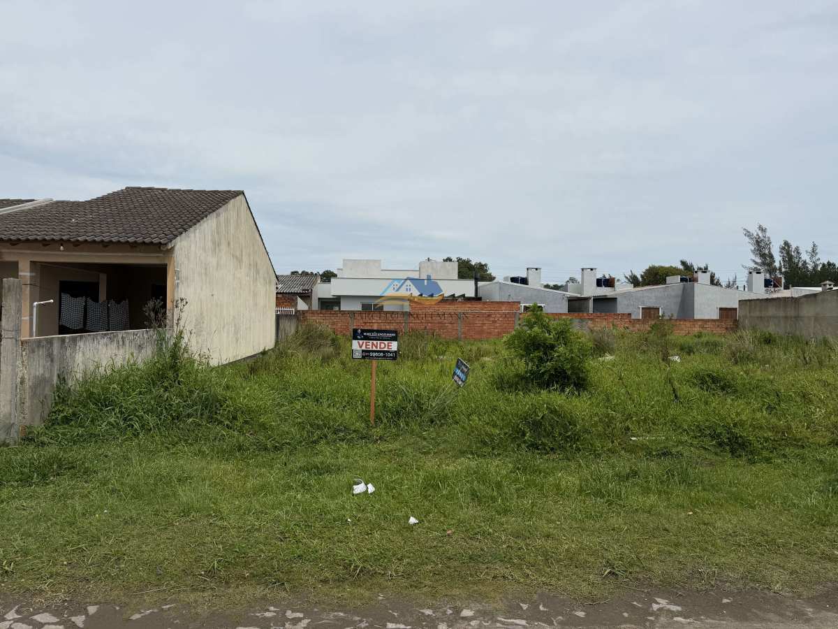 Terreno à venda em Tramandaí, Tramandaí, 300m²